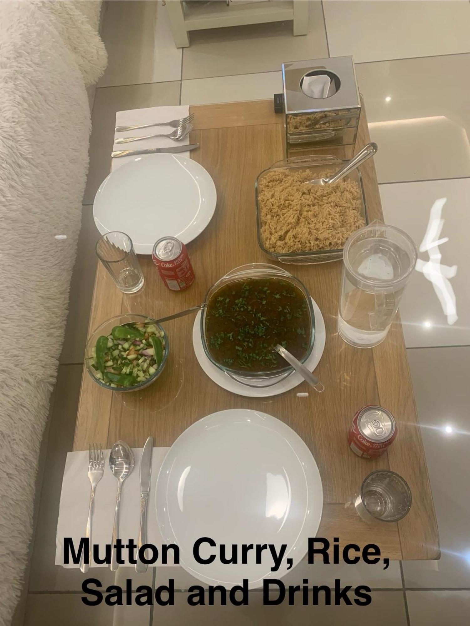 Air Conditioned Modern Double Bed Room With Private Attached Bathroom - Free Parking - Near London Heathrow Airport & Southall Broadway Esterno foto