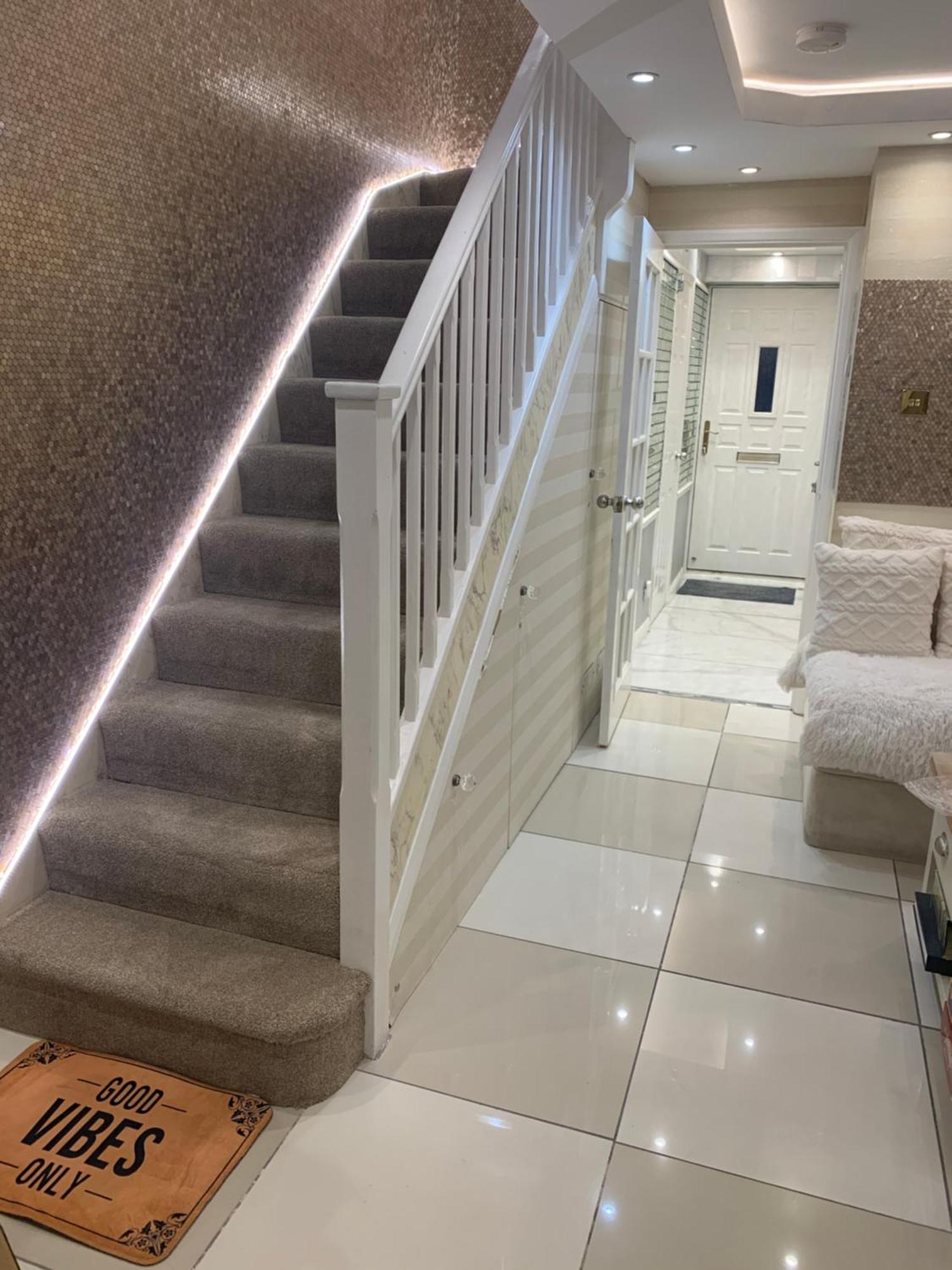 Air Conditioned Modern Double Bed Room With Private Attached Bathroom - Free Parking - Near London Heathrow Airport & Southall Broadway Esterno foto